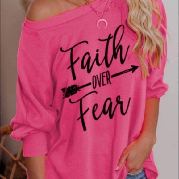 Tops - Faith Over Fear
Pullover Pink